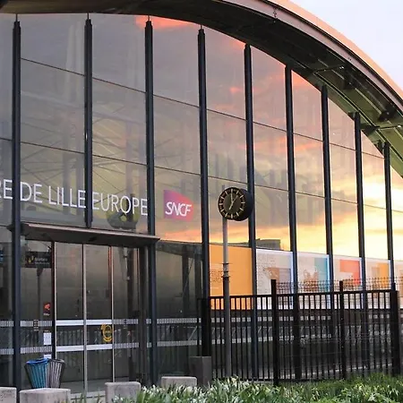 公寓 Old Charming Duplex