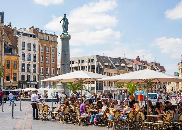 Old Charming Duplex Apartamento