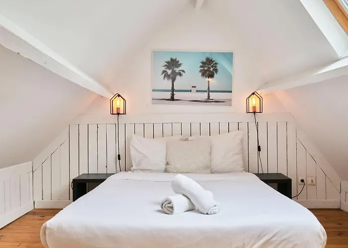 Old Charming Duplex Apartamento *